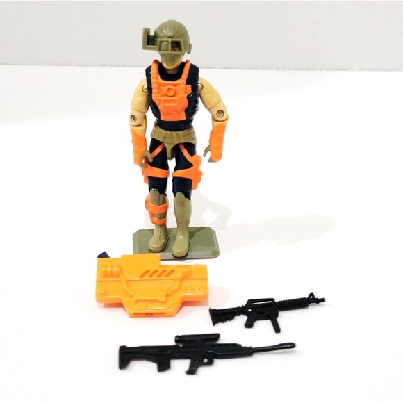 G.I. Joe Battle Corps Muskrat Action Figure With Weapons Guns Vintage 1992 ARAH - Picture 2 of 10